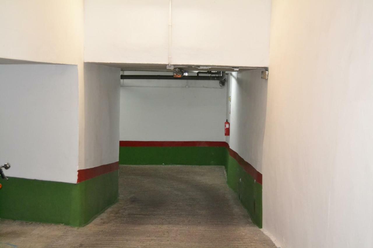 Sherryflat Caballeros - Parking Херес-де-ла-Фронтера Экстерьер фото